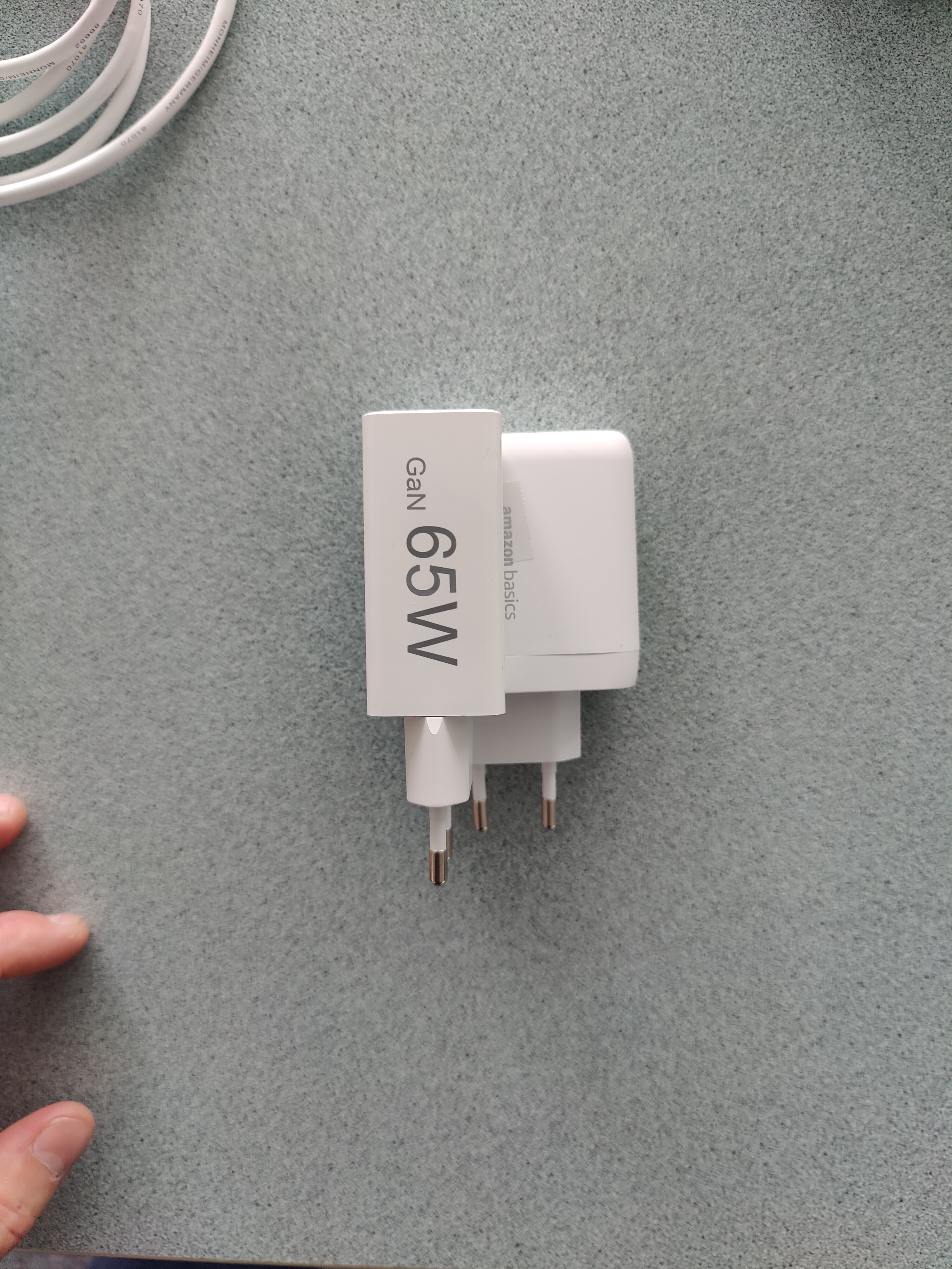 chargeurs-usb-c-taille-chargeur